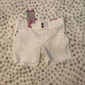 Vigoss white jean shorts size 14 brand new with tags